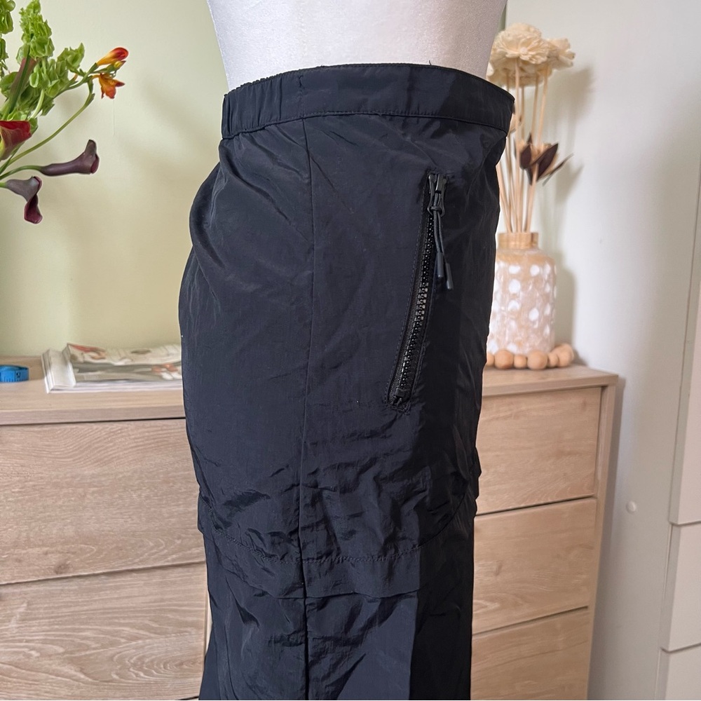 H&M Black Cargo Parachute Pocket Casual Midi Knee-Length High-Waist Modest Skirt - Picture 2 of 16